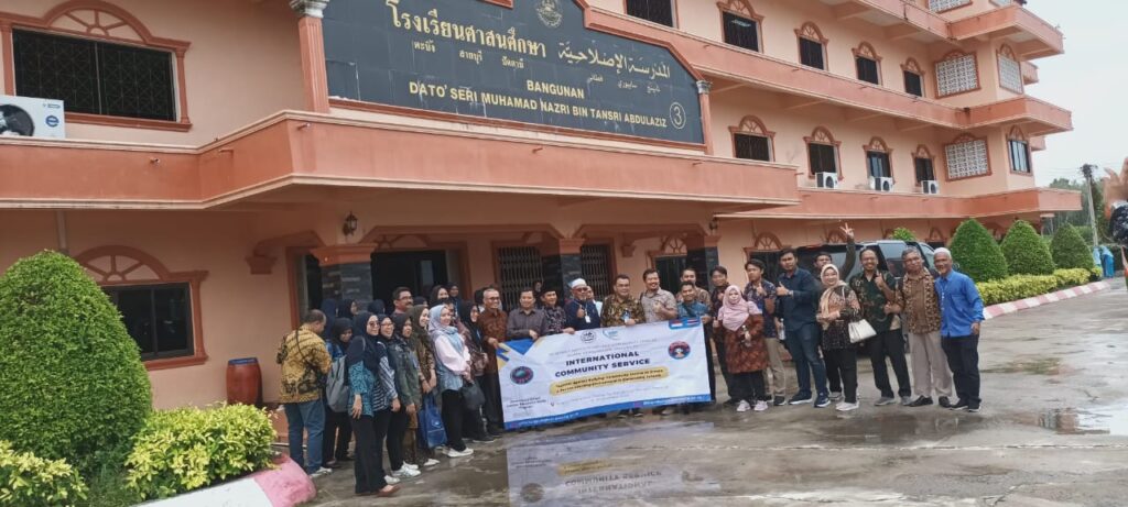 UNIVERSITY VISIT AND COLLABORATION PROGRAMME MALAYSIA -THAILAND SERTA KEGIATAN PENGABDIAN MASYARAKAT INTERNASIONAL NOVEMBER 2023